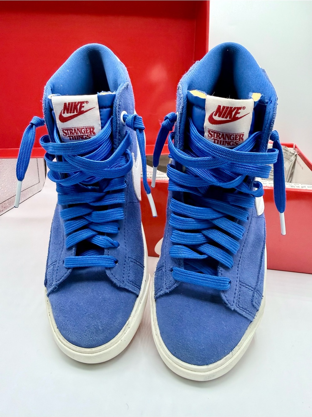 Nike x Stranger Things Hawkins High Blazer Mid sneakers 4Y